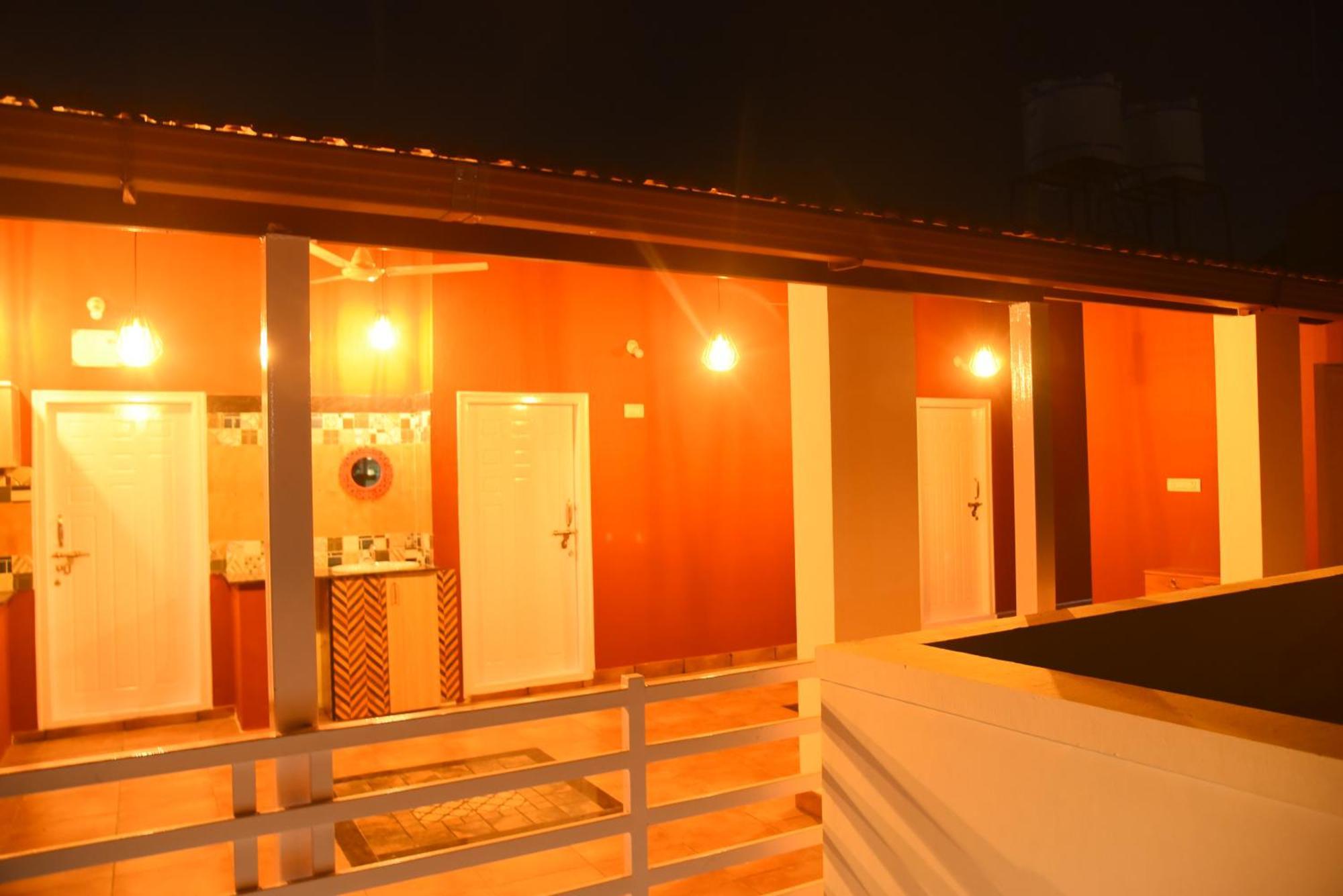Gubbi Goodu Inn Homestay จิกมากาลูร์ ภายนอก รูปภาพ